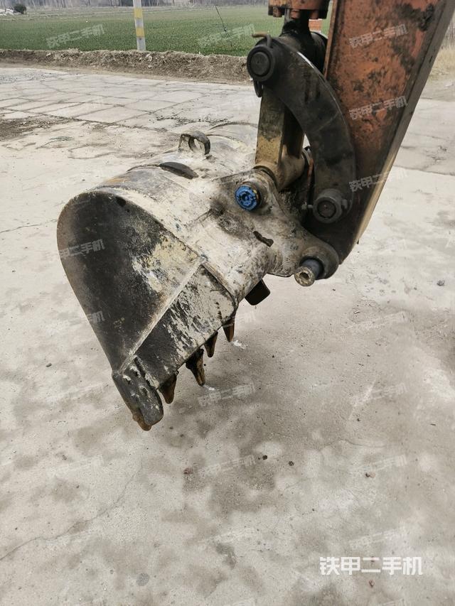 鏟斗右后整體（工作和回轉裝置）