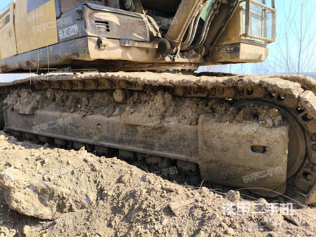 右側(cè)履帶整體（行走機(jī)構(gòu)）