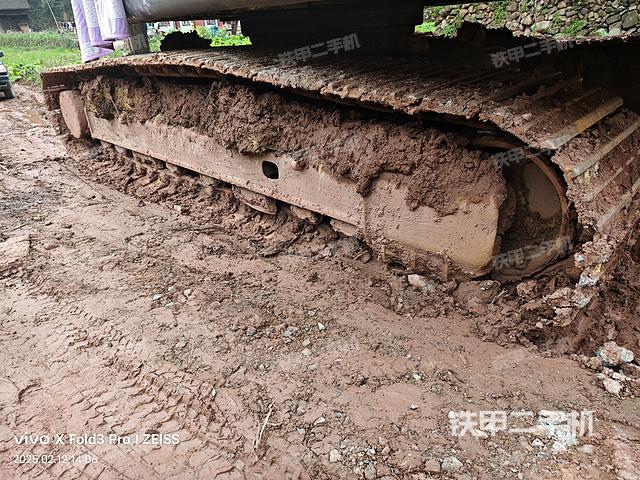 單側(cè)履帶整體（整機(jī)外觀）