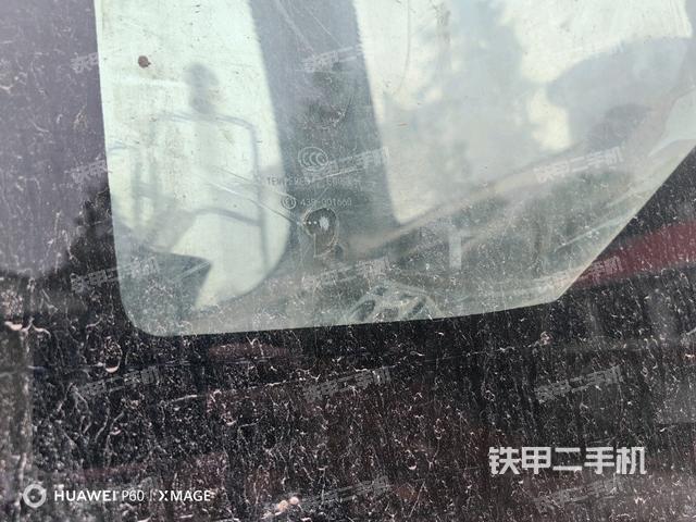 右側(cè)玻璃角標(biāo)(駕駛室部分) 右側(cè)玻璃角標(biāo)(駕駛室部分)