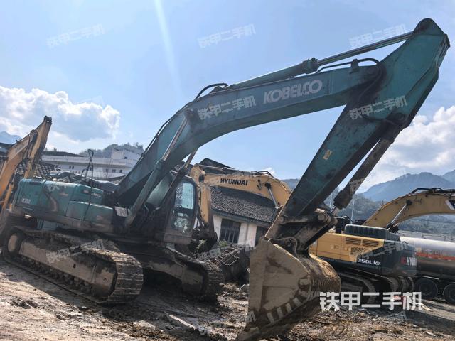 右前45(整機外觀) 右前45(整機外觀)