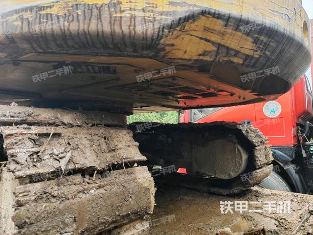 右驅(qū)動(dòng)輪（行走機(jī)構(gòu)）