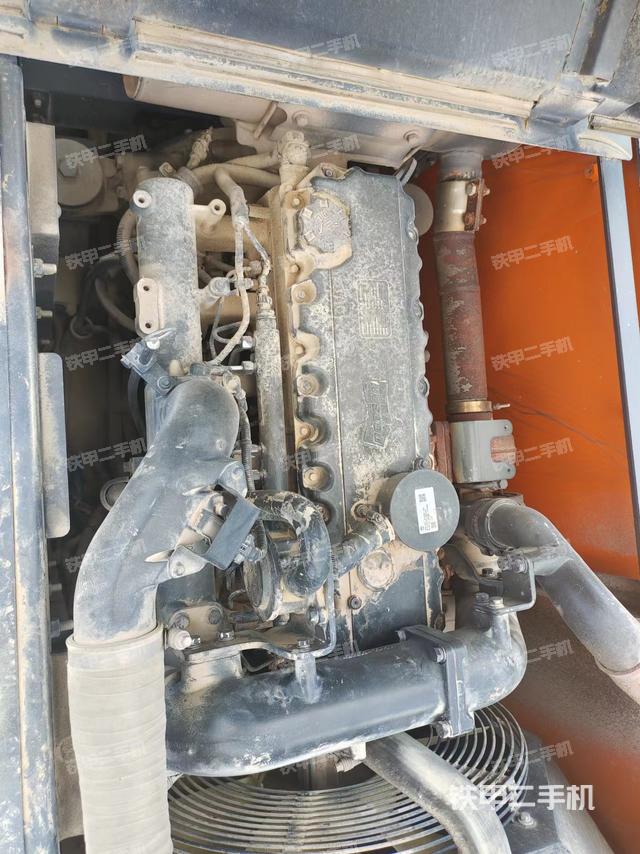 发动机整体俯视（整机外观）