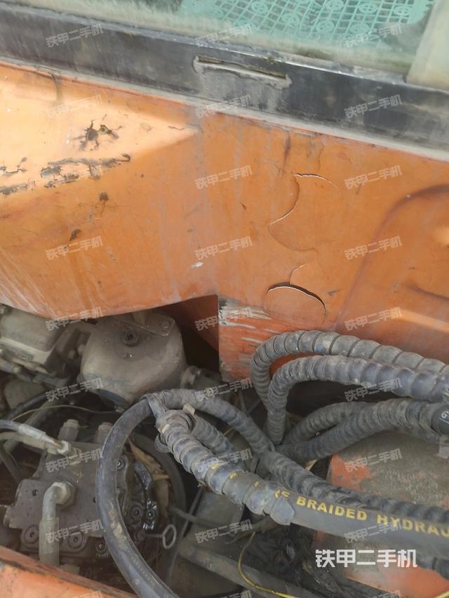 電瓶（大件艙室）