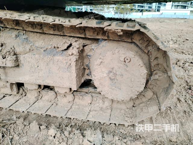 右驅(qū)動(dòng)輪(行走機(jī)構(gòu)) 右驅(qū)動(dòng)輪(行走機(jī)構(gòu))