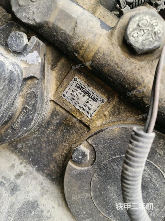 電瓶（大件艙室）