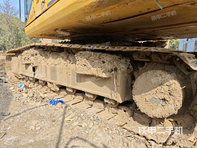 左侧履带整体 （行走机构）