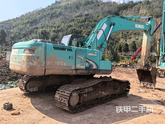 右后45(整機(jī)外觀) 右后45(整機(jī)外觀)