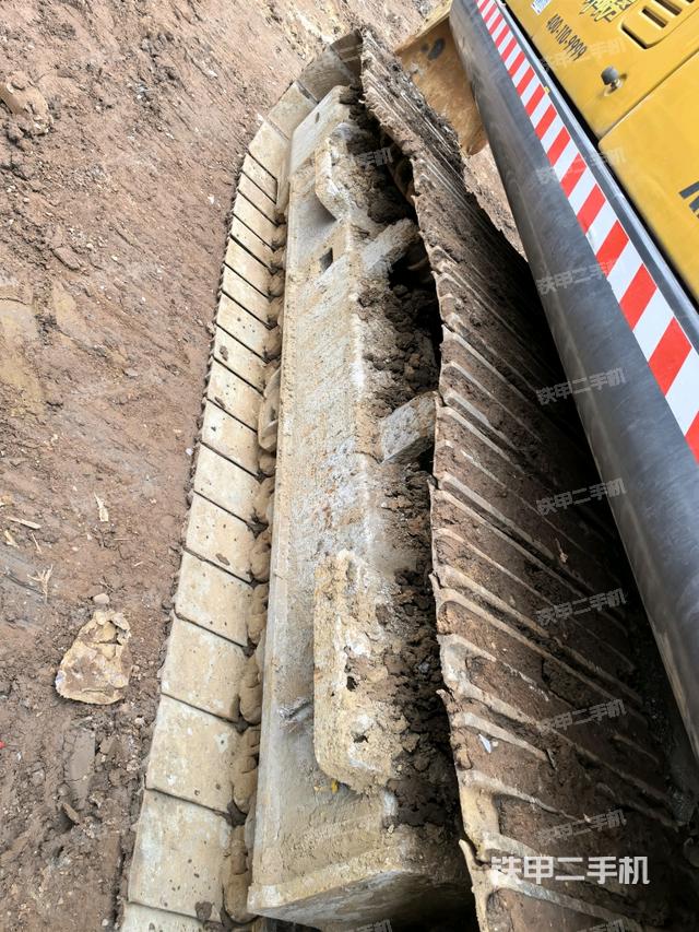 右驅(qū)動(dòng)輪(行走機(jī)構(gòu)) 右驅(qū)動(dòng)輪(行走機(jī)構(gòu))