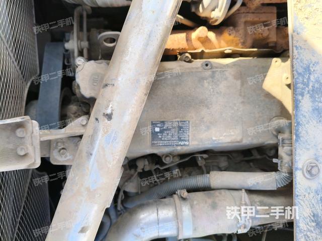 發(fā)動(dòng)機(jī)室（上車部件）