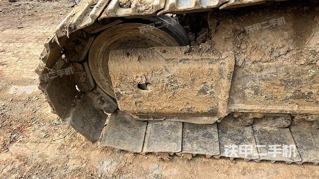 右導向輪（行走機構(gòu)）