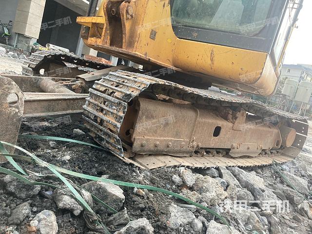 驾驶室整体（整机外观）