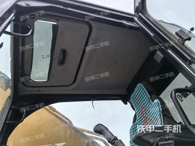 頂棚整體（駕駛室部分）