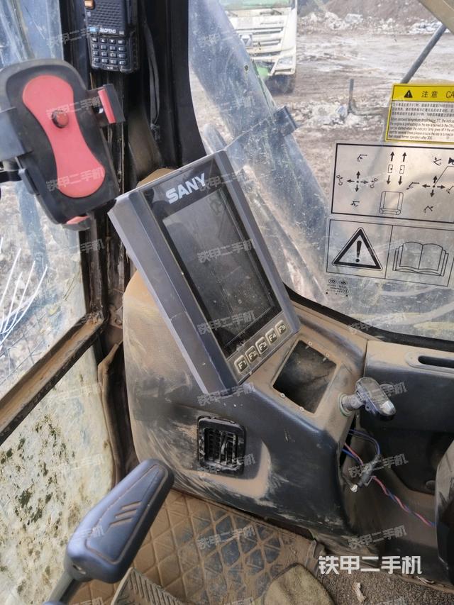 顯示屏?（駕駛室部分）