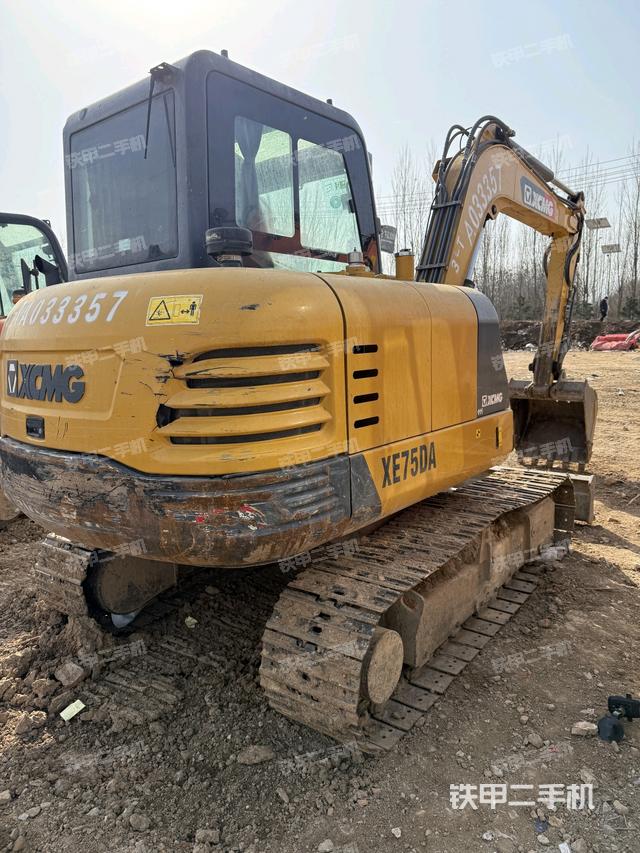 整機右后45°（整機外觀）