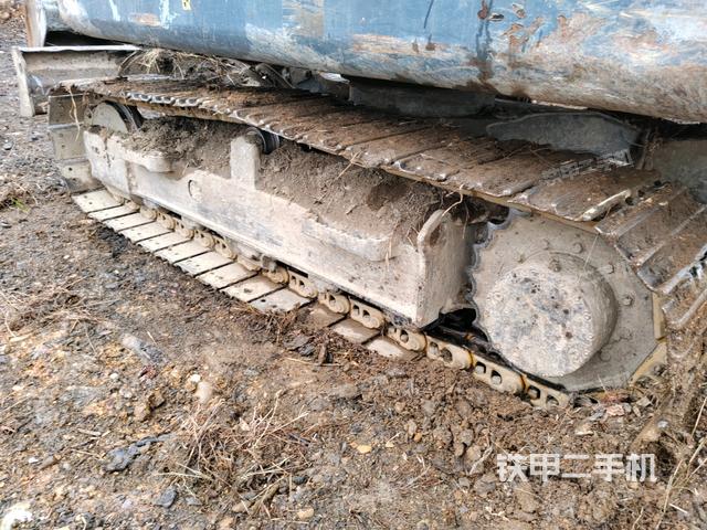 左側(cè)履帶整體?（行走機(jī)構(gòu)）