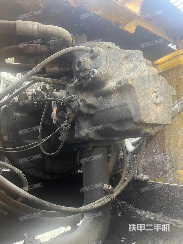 液压泵室（大件舱室）