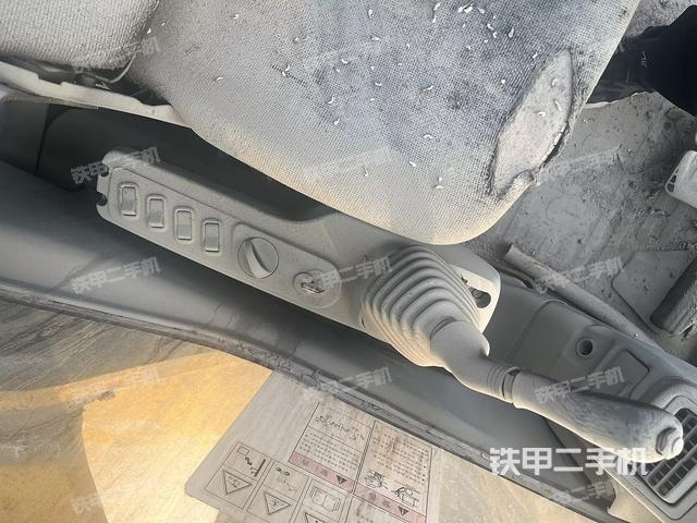 显示屏 （驾驶室部分）