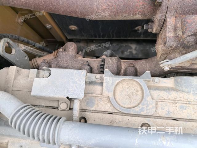 氣門室蓋螺絲特寫（上車部件）