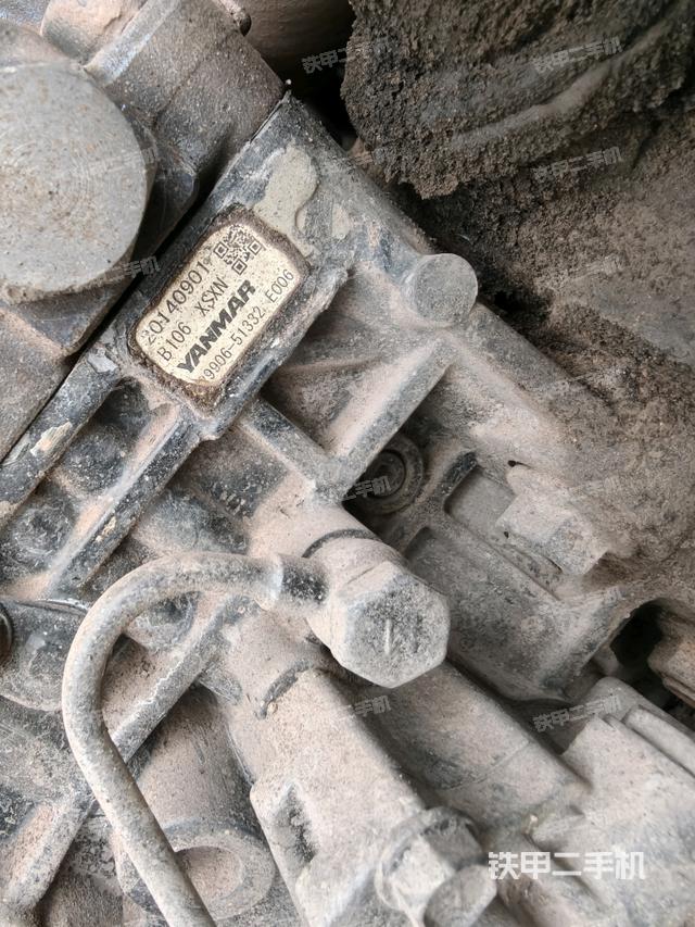 后窗玻璃角標(biāo)(駕駛室部分) 后窗玻璃角標(biāo)(駕駛室部分)