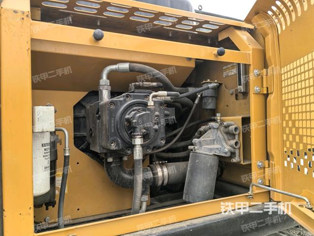 液壓泵室（大件艙室）