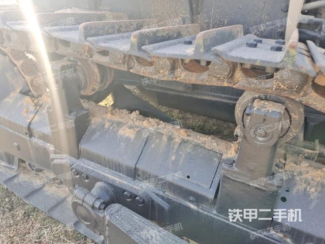 右驅(qū)動輪（推土機(jī)底盤及工作裝置）