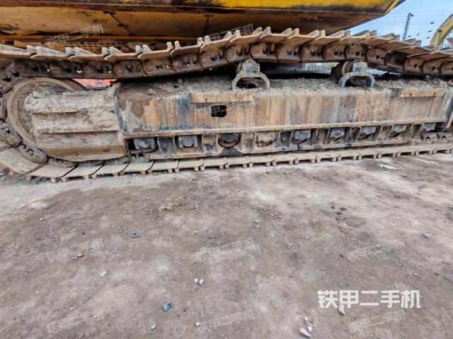 單側(cè)履帶整體（整機外觀）