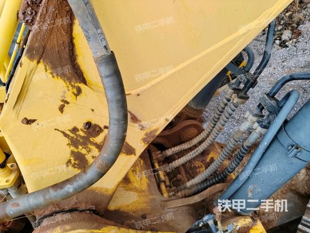 大臂根部?斜視（工作和回轉(zhuǎn)裝置）