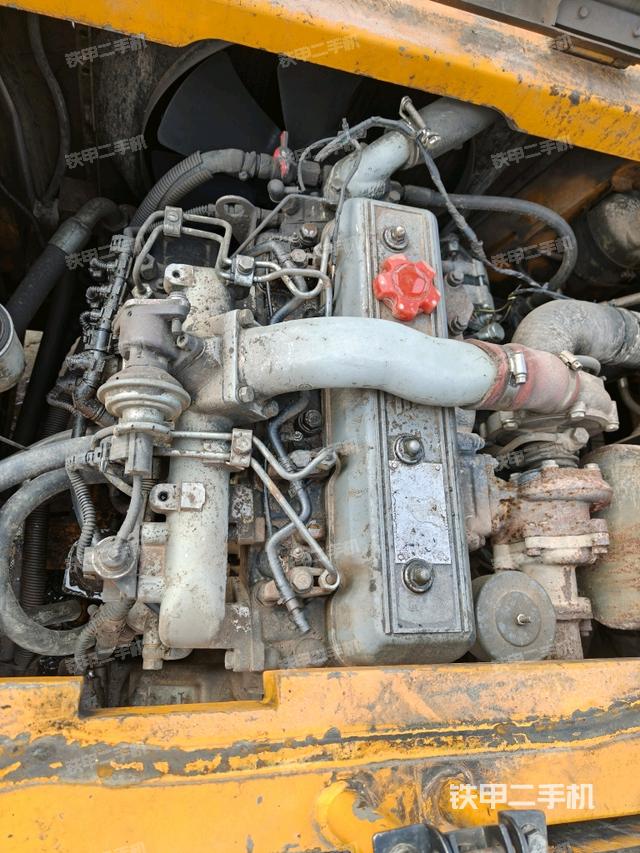 發(fā)動(dòng)機(jī)室(上車(chē)部件) 發(fā)動(dòng)機(jī)室(上車(chē)部件)
