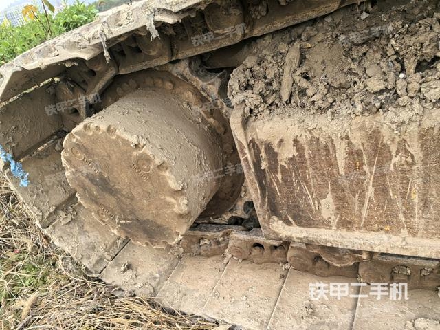 左側(cè)行走馬達(dá)蓋板（行走機(jī)構(gòu)）