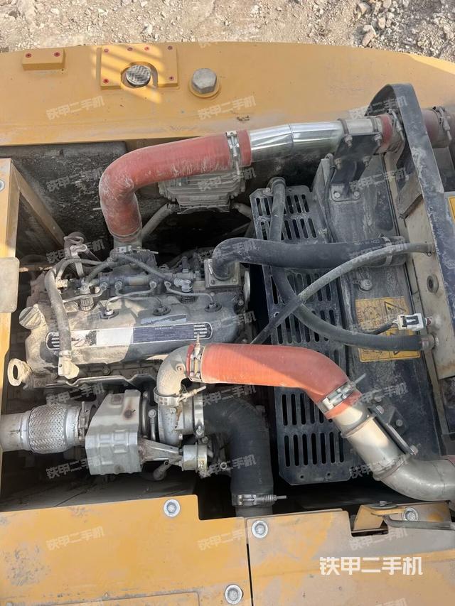 發(fā)動(dòng)機(jī)整體俯視（整機(jī)外觀）