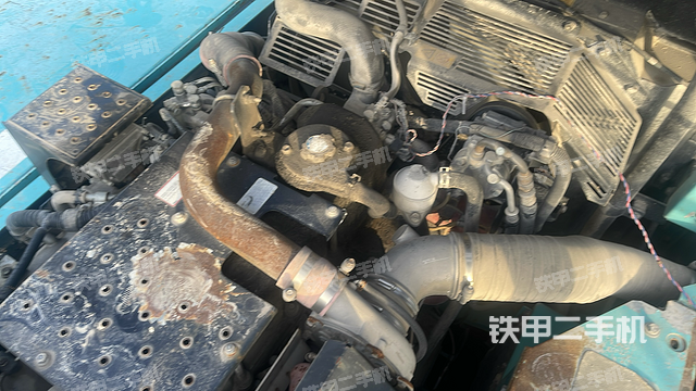 发动机整体俯视（整机外观）