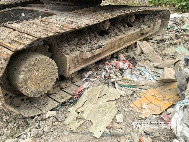 左側(cè)履帶整體?（行走機(jī)構(gòu)）