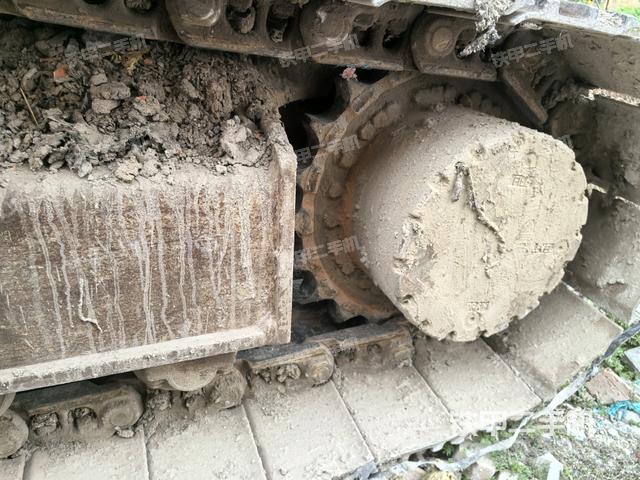 右驅(qū)動(dòng)輪（行走機(jī)構(gòu)）