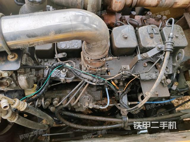 中央回轉(zhuǎn)接頭特寫（上車部件）