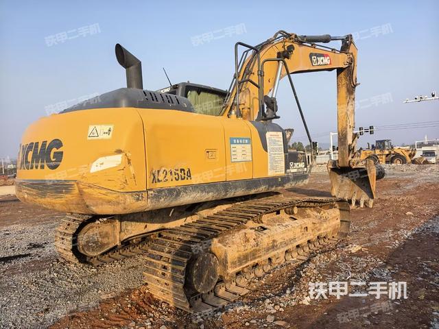 右后45(整機(jī)外觀) 右后45(整機(jī)外觀)