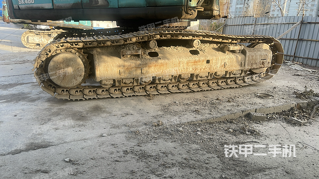 单侧履带整体（整机外观）