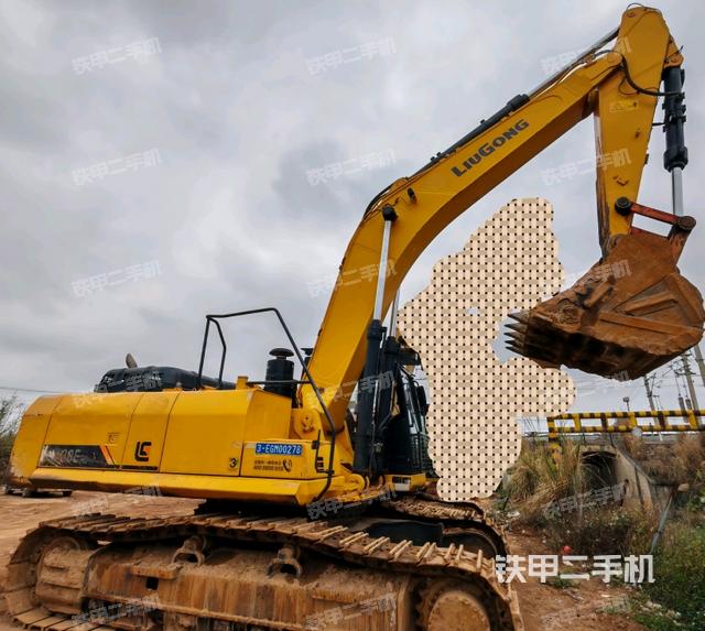 整機右后45°（整機外觀）