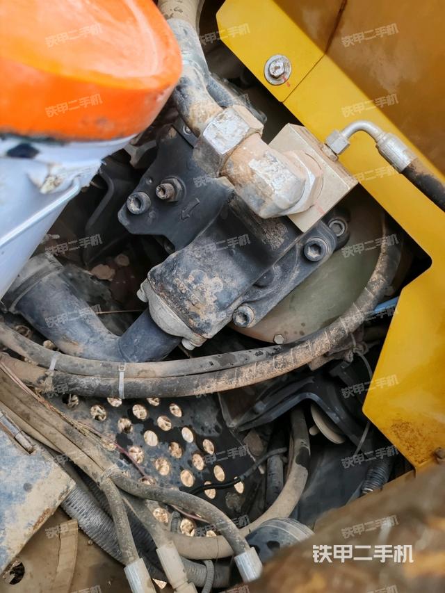 電瓶（大件艙室）