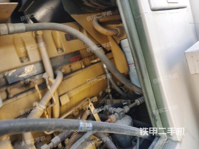 散熱器正面(動力系統(tǒng)) 散熱器正面(動力系統(tǒng))