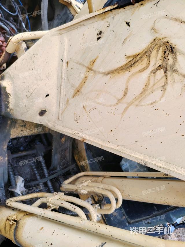 大臂根部?斜視（工作和回轉(zhuǎn)裝置）