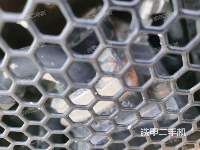 液壓泵室（大件艙室）