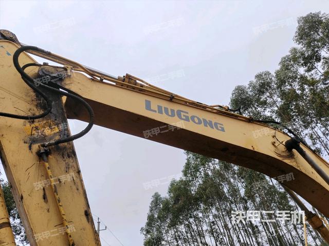 大臂整體?右側(cè)（工作和回轉(zhuǎn)裝置）