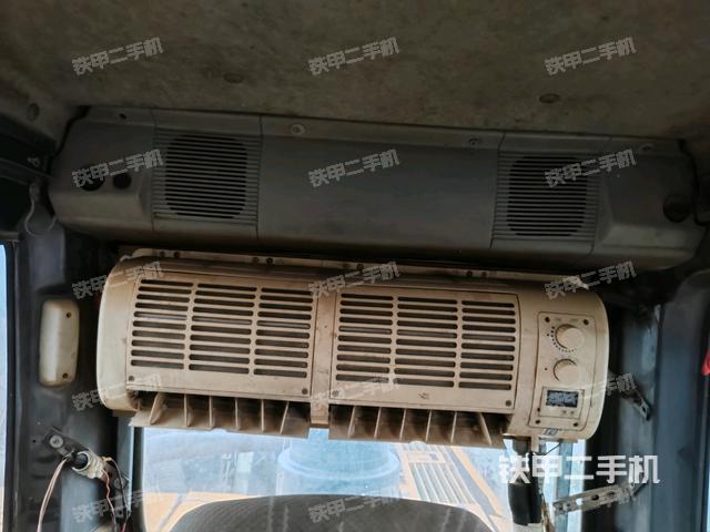 座椅后部（駕駛室部分）