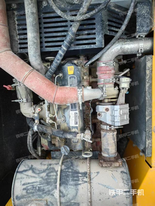 發(fā)動(dòng)機(jī)整體俯視（整機(jī)外觀）