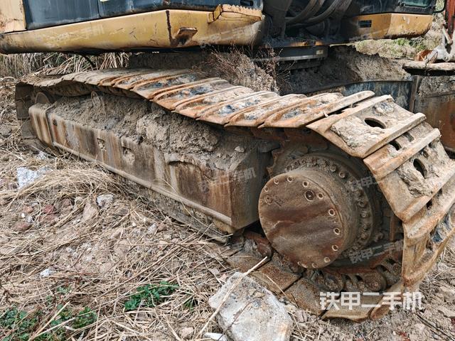 左側(cè)履帶整體?（行走機構(gòu)）