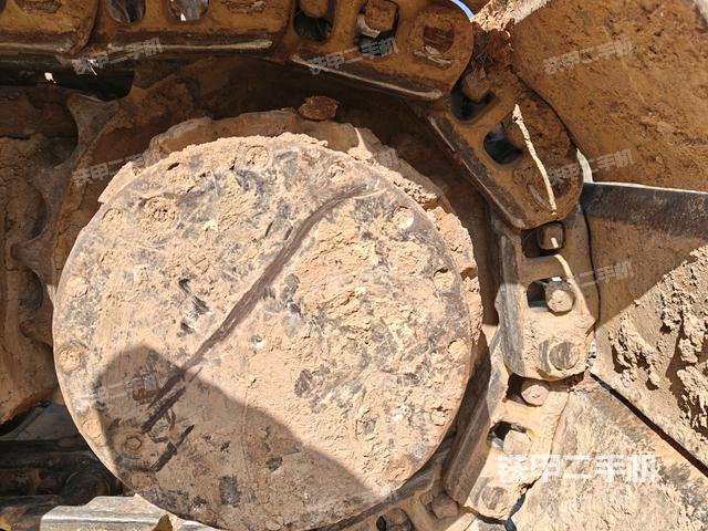 左側(cè)行走馬達(dá)蓋板（行走機(jī)構(gòu)）