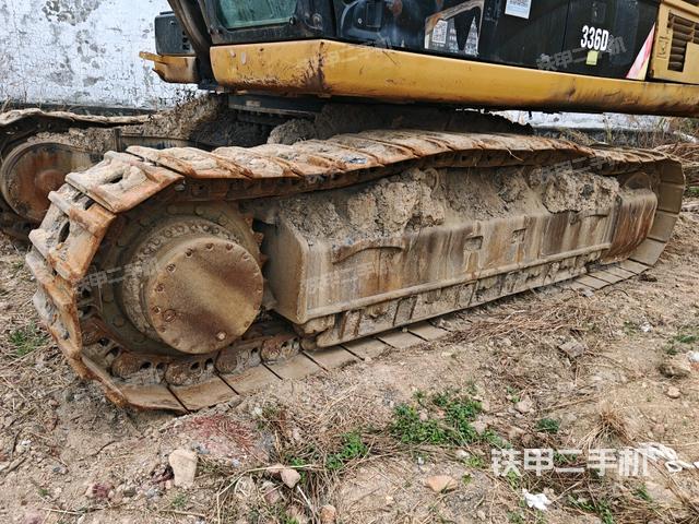 右側(cè)履帶整體（行走機構(gòu)）