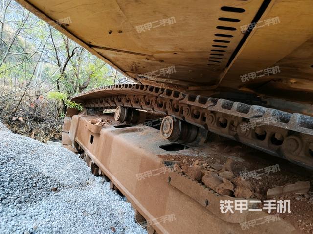 右導(dǎo)向輪（行走機(jī)構(gòu)）