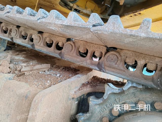 左側(cè)行走馬達(dá)蓋板（行走機(jī)構(gòu)）